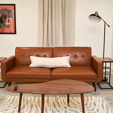 Cozy Suite Private Entrance, Near Downtown Atl